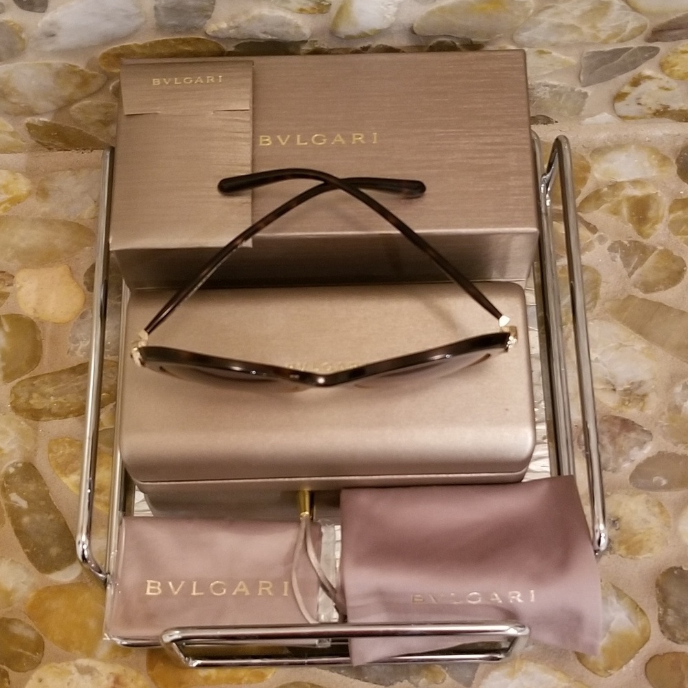 🔥BVLGARI WOMEN'S 54mm SUNGLASSES - Picture 7 of 9